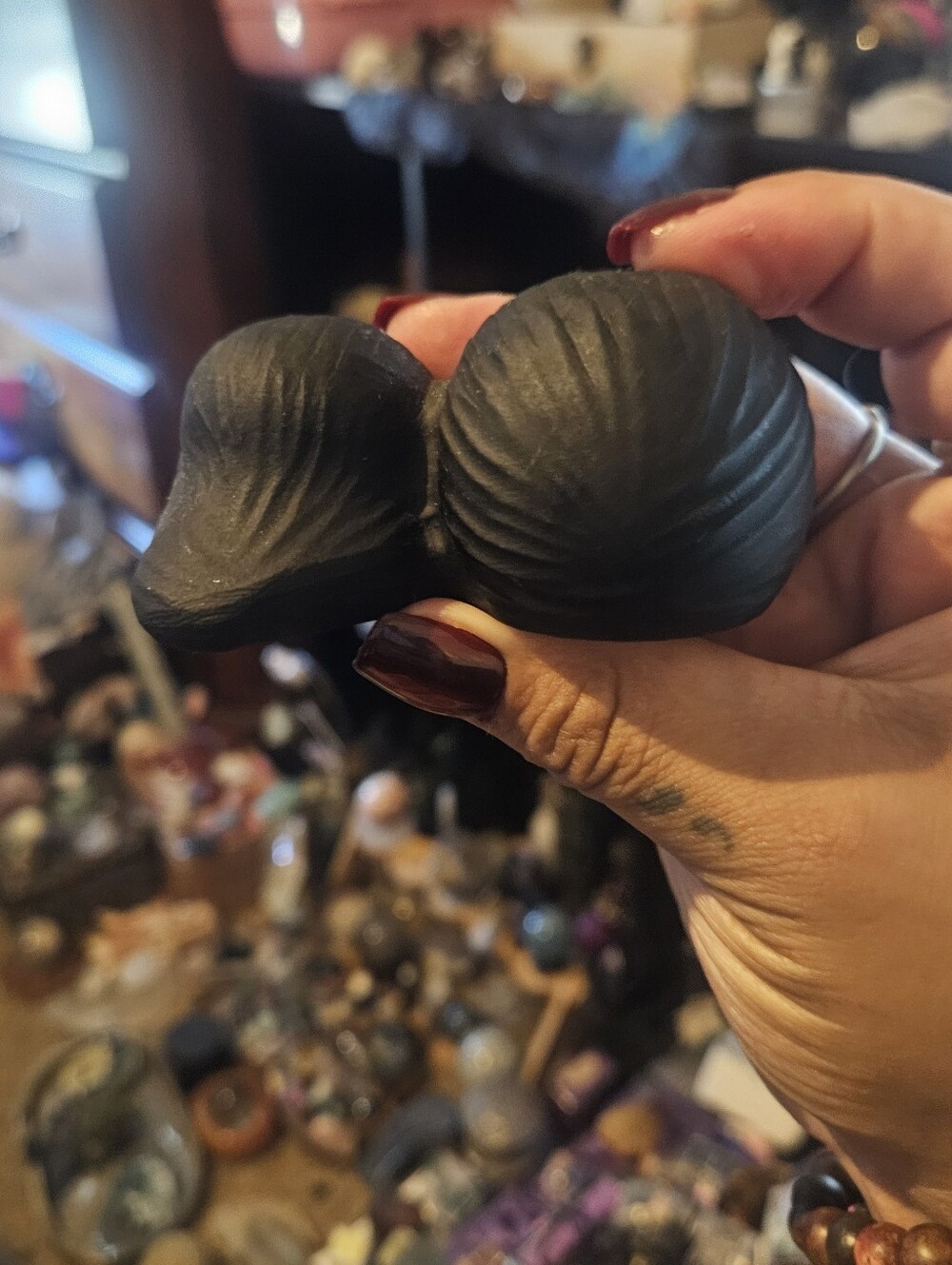 Obsidian Soot Sprites - Picture 2 of 3